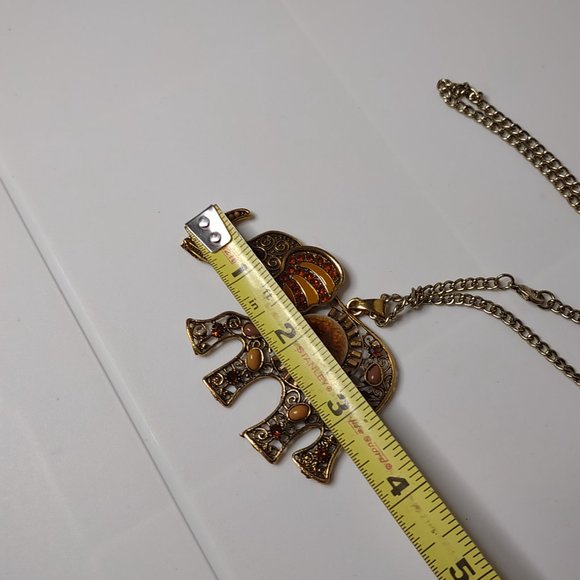 Awesome Large Decorative Elephant Pendant Necklace 18 Inches Long - Picture 12 of 13